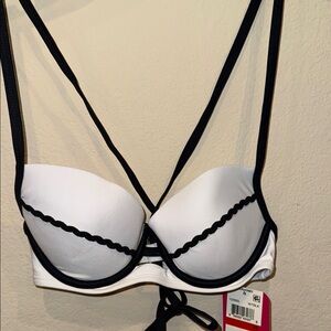 New Hula Honey bikini top bra underwire push up size L